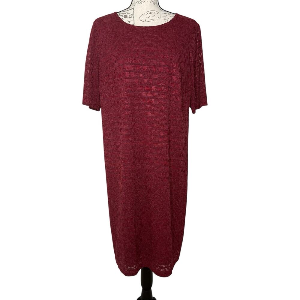 London Style Collection Textured Burgundy 3/4 Sleeves Shift Dress size 14W